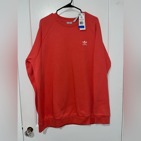 Adidas Crewneck Sweatshirt - Picture 1 of 3